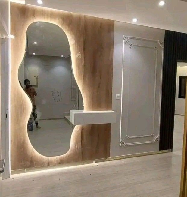 معلم تركيب مرايا جدارية بالمدينة المنورة