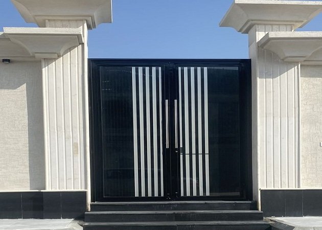 معلم دهانات حديد بالمدينة المنورة